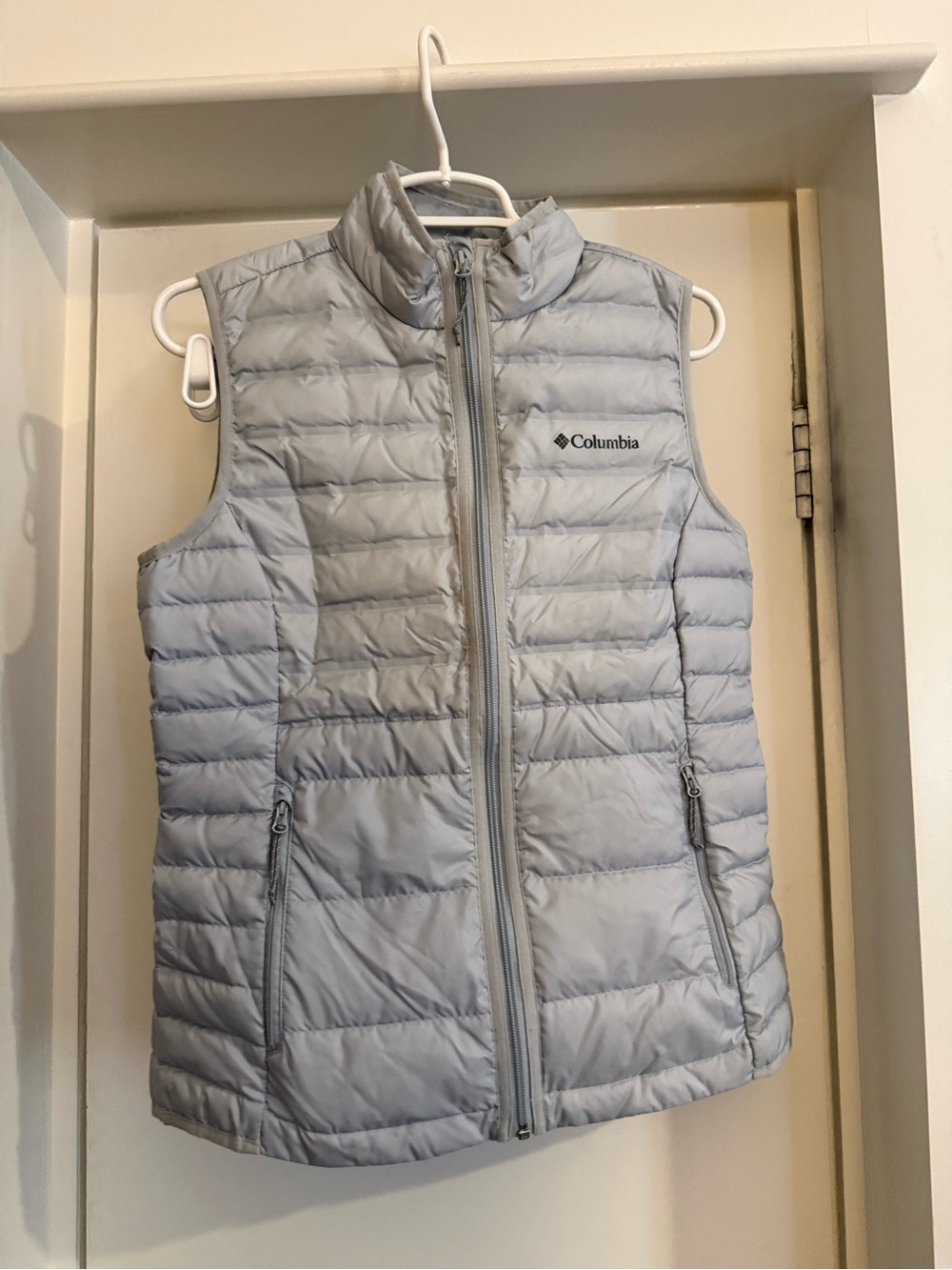 Columbia Women’s Light Silver Quilted Puffer Vest